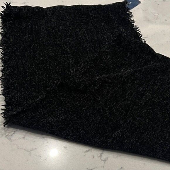 Charter Club black Chenille Infinity Scarf New, women accessories - Picture 3 of 4